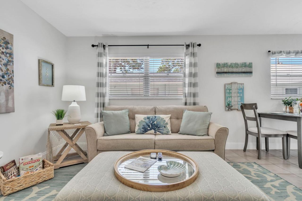 2Bed 1Bath Suite Minutes To Downtown, Beaches, Restaurants, Theaters And More Sarasota Exteriér fotografie