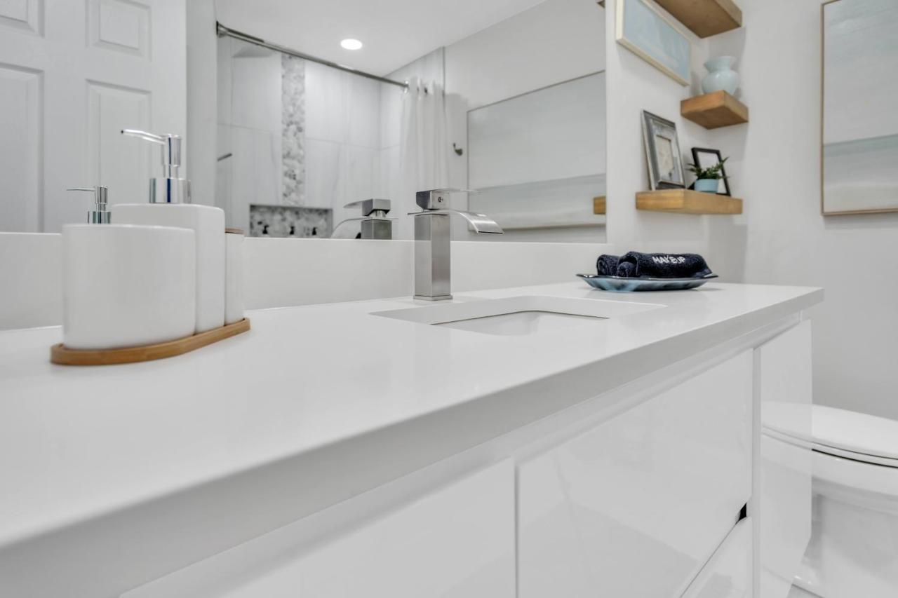 2Bed 1Bath Suite Minutes To Downtown, Beaches, Restaurants, Theaters And More Sarasota Exteriér fotografie